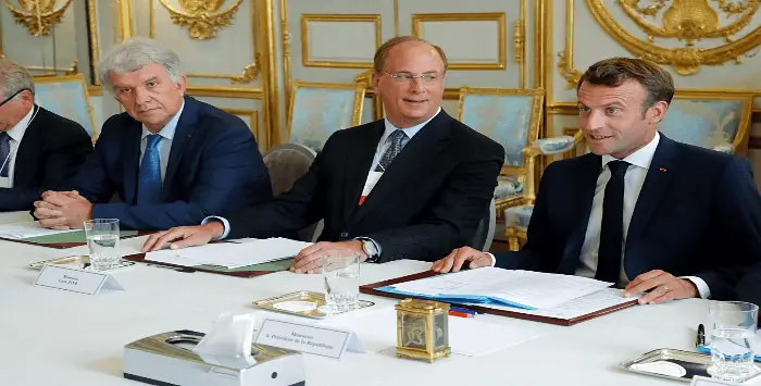 Blackrock Macron
